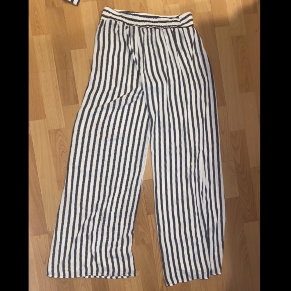 Arden B Black White Stripe Two Piece Set Halter Top Wide Leg Pants Small Y2K - Picture 7 of 11
